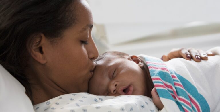 Read more about the article Early Parenting Masterclass: Baby Sleep and Potty-Training Success